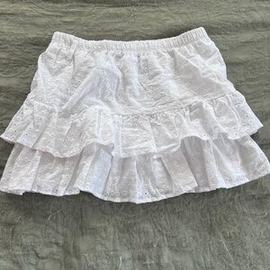 Body Central White Ruffle Mini Skirt Size Small Coquette Preppy Fairy